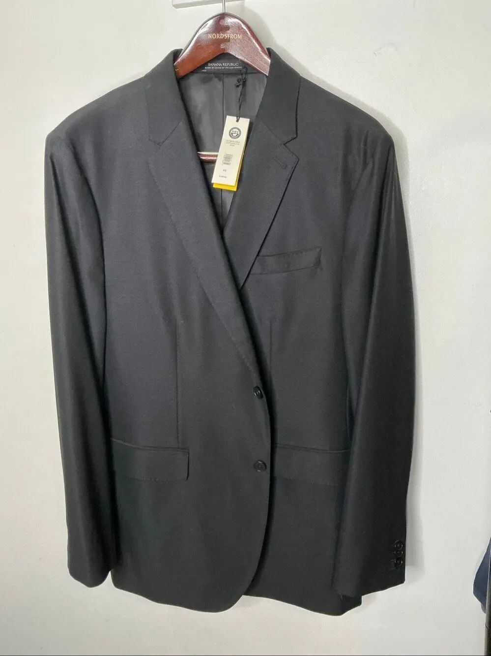 Banana Republic Tailored Slim Sports Coat | Black in 46R